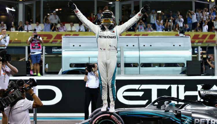 HAMILTON CERRÓ EL AÑO CON UN TRIUNFO EN ABU DHABI