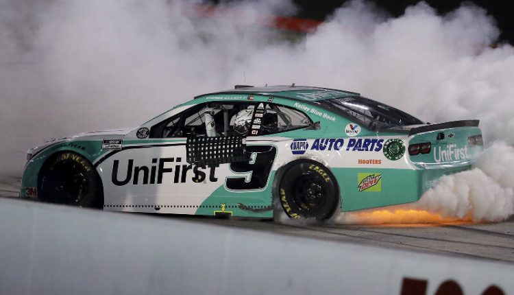 NASCAR: ELLIOT SE QUEDÓ CON LA CARRERA DE LAS ESTRELLAS