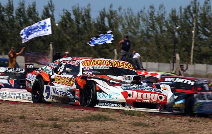 ALAUX Y EL OBJETIVO DE LLEGAR A LAS 300 CARRERAS EN EL TC