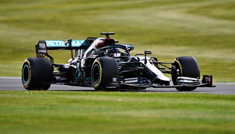 HAMILTON INTRATABLE EN SILVERSTONE