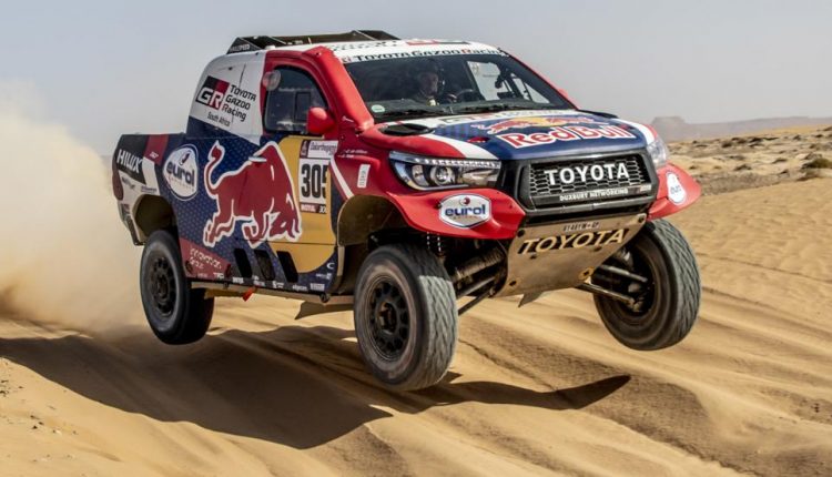 AL – ATTIYAH SUMA SU TERCER TRIUNFO AL HILO