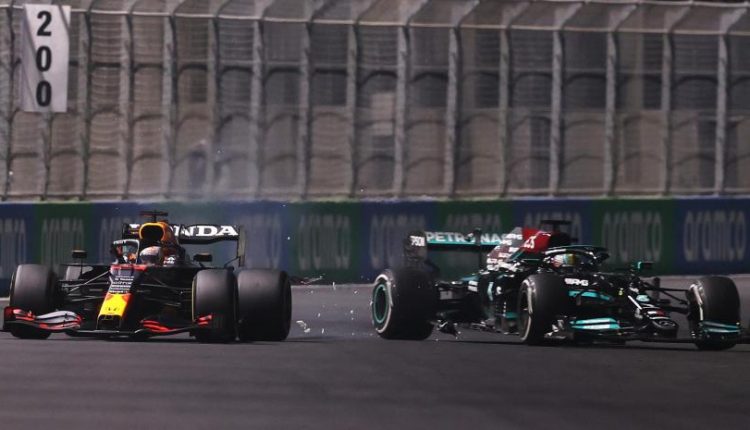 HAMILTON Y UNA VICTORIA QUE LLEVA AL PUNTO DE EBULLICION