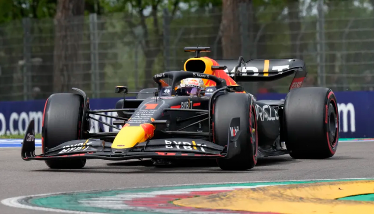 VERSTAPPEN LE GANA AL DUELO A LECLERC EN EL SPRINT