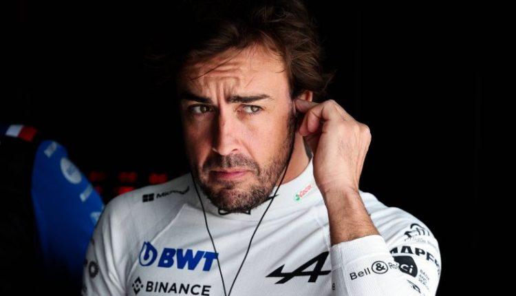 ALONSO FIRMA CON ASTON MARTIN