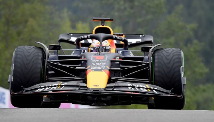 VERSTAPPEN DOMINA EN EL REGRESO DE LA F1