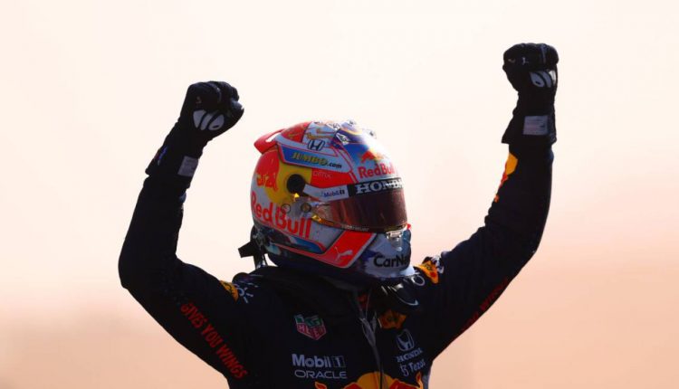 HOLANDA SE TIÑE DE NARANJA CON VERSTAPPEN