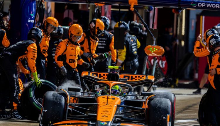 MC LAREN PAGÓ CARO SUS ERRORES EN SILVERSTONE