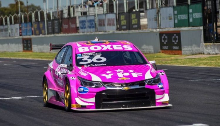 CANAPINO SE ADUEÑA DEL SPRINT EN SU REGRESO AL TC 2000