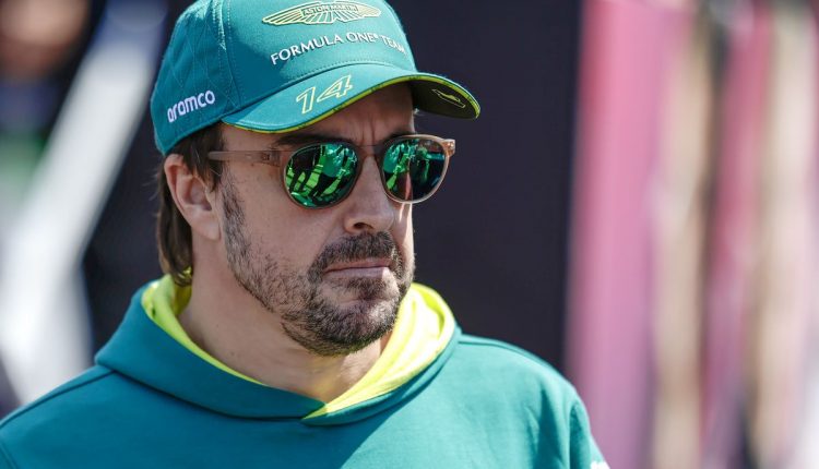 ALONSO VE CERCA SU TERCERA CORONA JUNTO A ASTON MARTIN