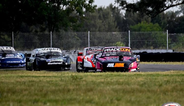 MARTÍNEZ Y JAIME SE REPARTEN LAS SERIES DEL TC PISTA MOURAS