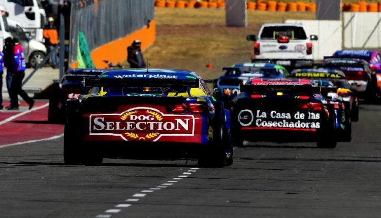 SANTERO ES EL NUEVO LÍDER DEL CAMPEONATO EN EL TC