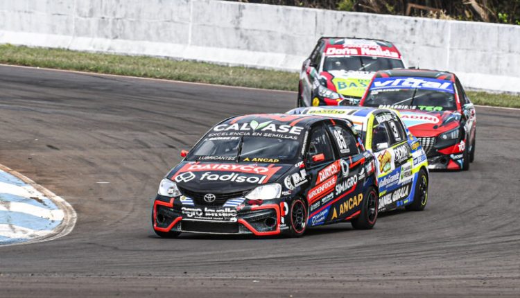 CAFARO GANA LA SERIE MÁS RÁPIDA DE LA CLASE 2